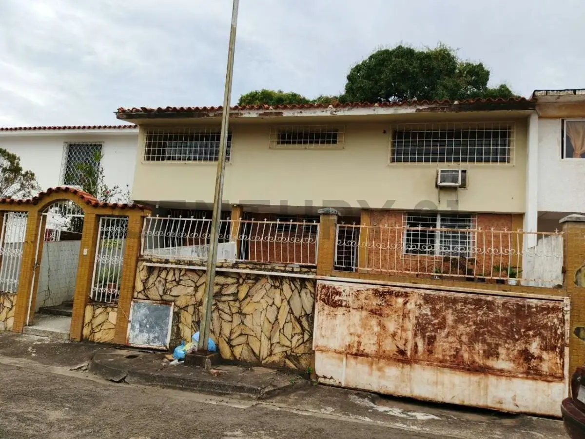 casa en venta urbanización Villa Alianza Puerto Ordaz para remodelar - 3
