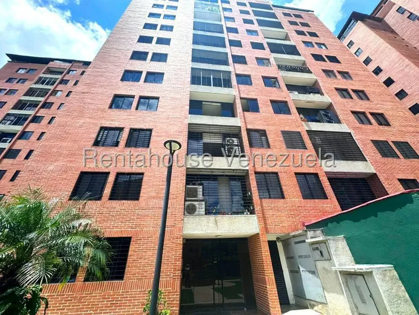 Apartamento (1 Nivel) en Alquiler en Colinas de La Tahona, Distrito Metropolitano - 28
