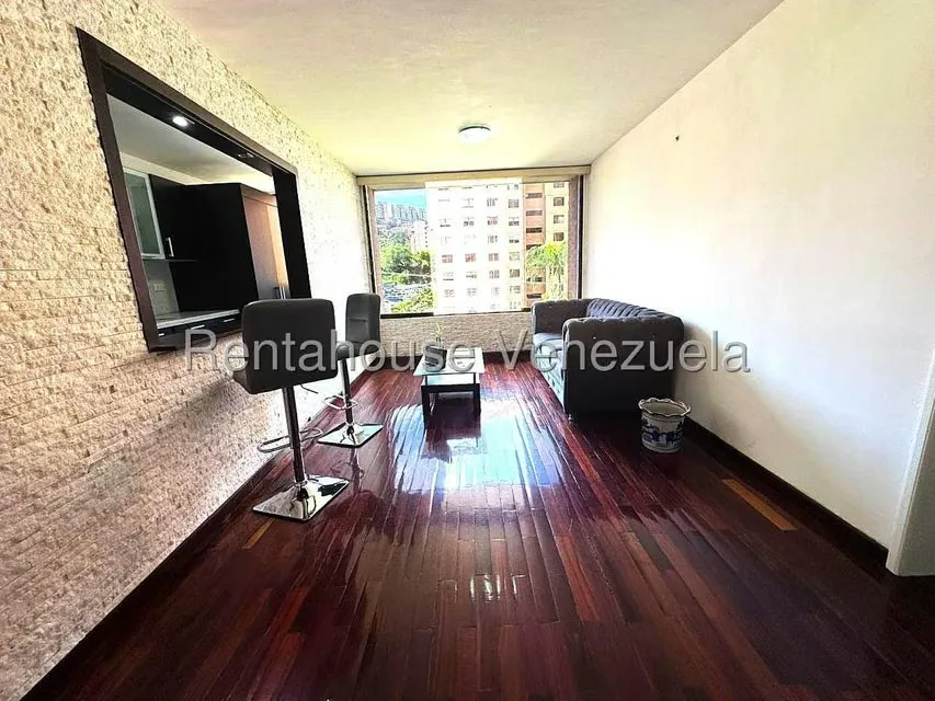 Apartamento (1 Nivel) en Alquiler en Colinas de La Tahona, Distrito Metropolitano - 5