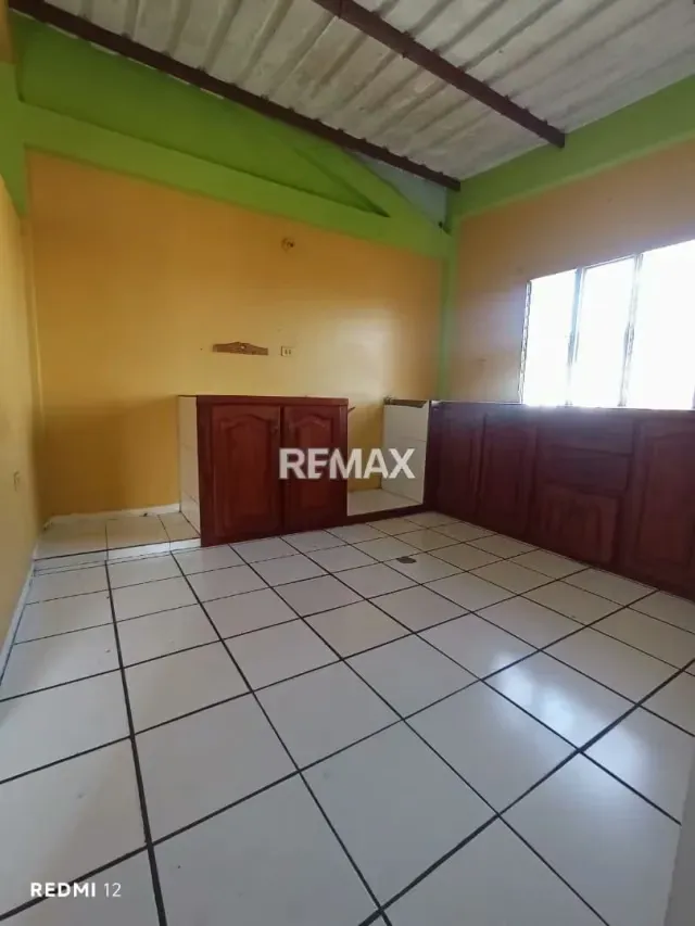 Casa en VENTA en TUCAPE A PIE DE CALLE - 12