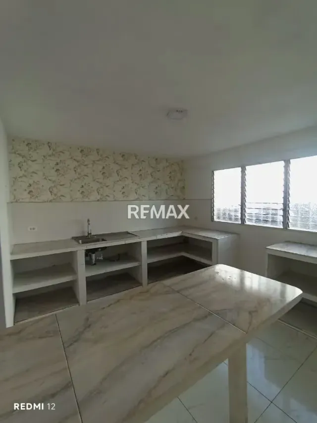 Casa en VENTA en TUCAPE A PIE DE CALLE - 3