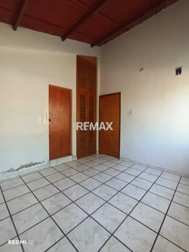 Casa en VENTA en TUCAPE A PIE DE CALLE - 8