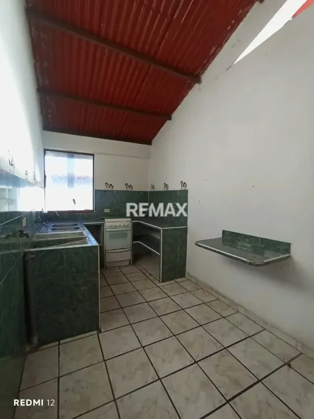 Casa en VENTA en TUCAPE A PIE DE CALLE - 10