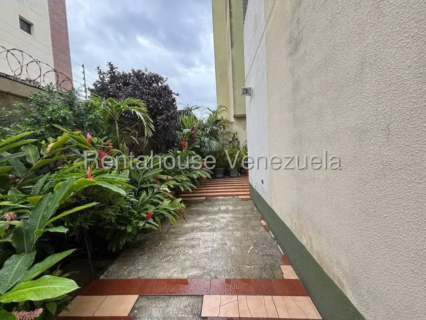 Apartamento (1 Nivel) en Venta en Del Este, Lara - 20
