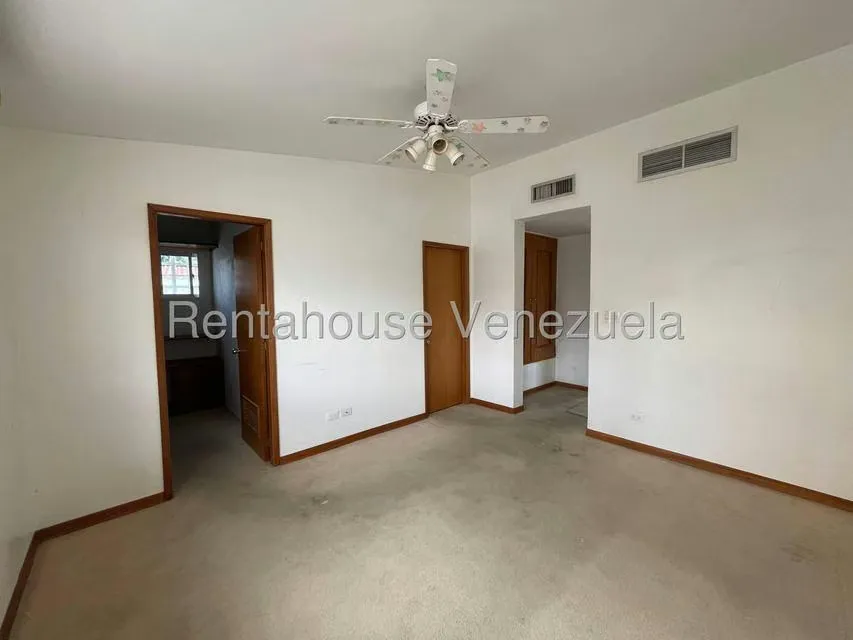 Casa (1 Nivel) en Alquiler en Tierra Negra, Zulia - 27