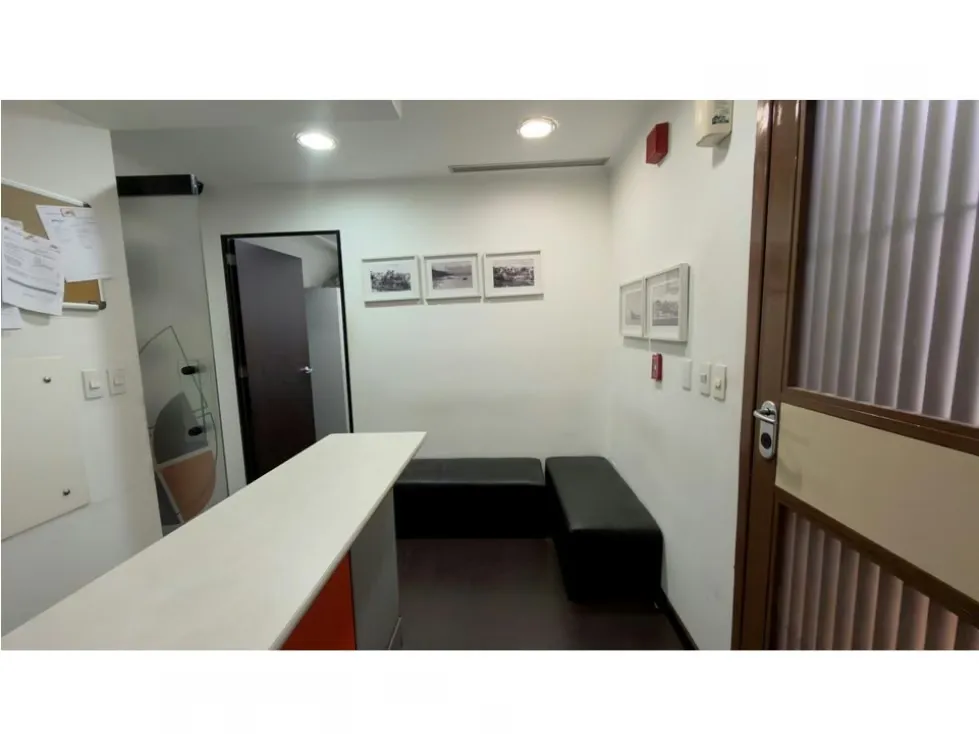 Oficina amoblada centro los dos caminos - 3