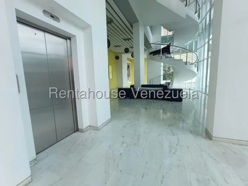 Apartamento (1 Nivel) en Alquiler en Las Chimeneas, Carabobo - 36