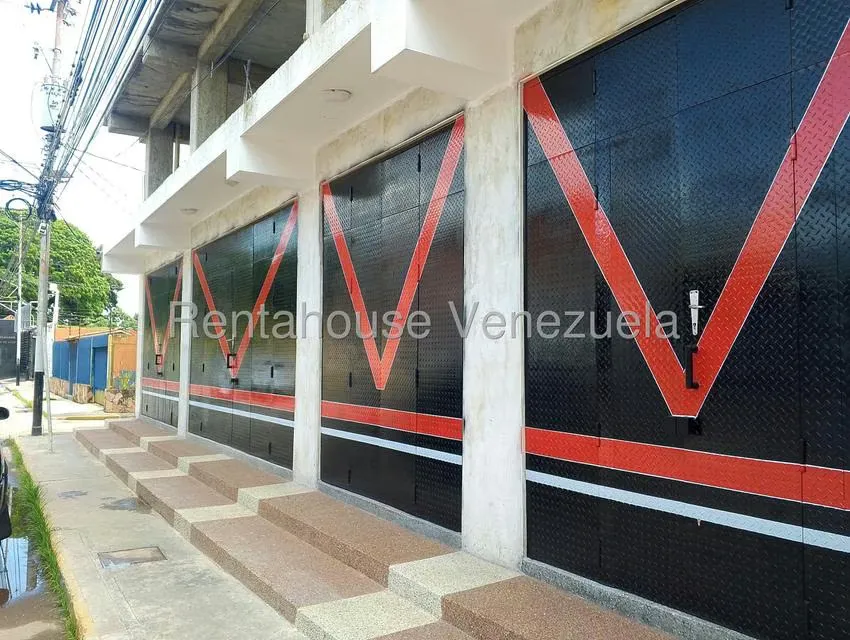 Comercial (Local Comercial) en Alquiler en Centro, Lara - 2