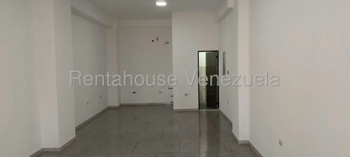 Comercial (Local Comercial) en Alquiler en Centro, Lara - 7