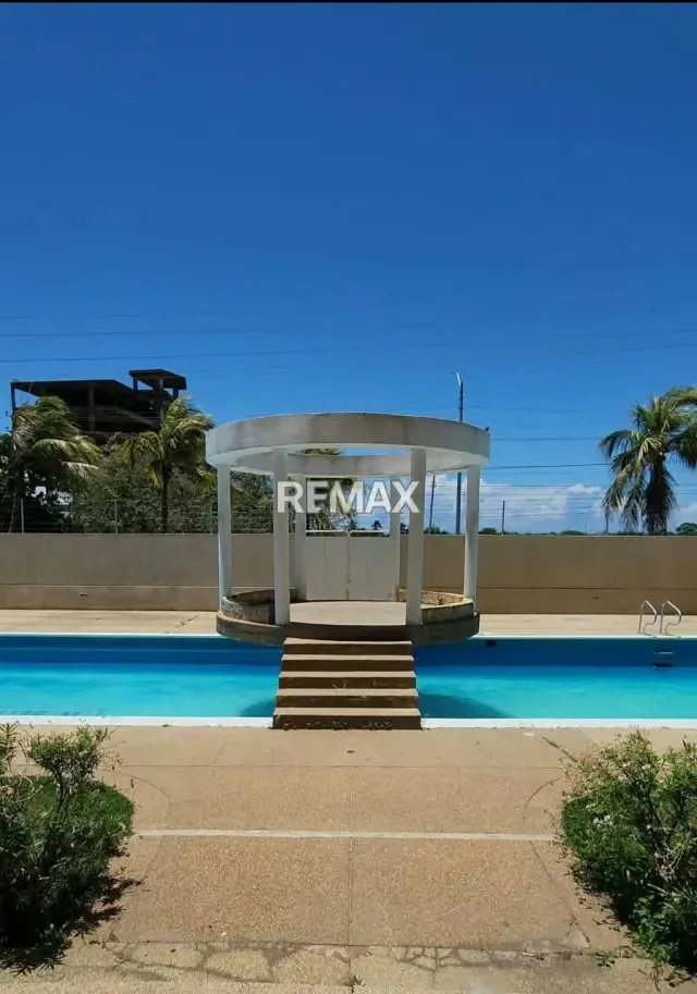 EN VENTA APARTAMENTO CON VISTA AL MAR, LAGUNA SUITES II - 5