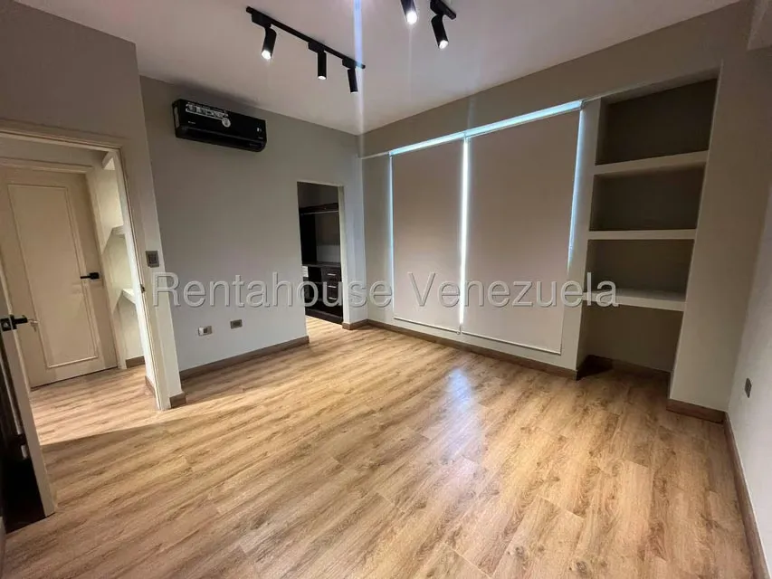 Apartamento (1 Nivel) en Venta en Los Mangos, Carabobo - 19
