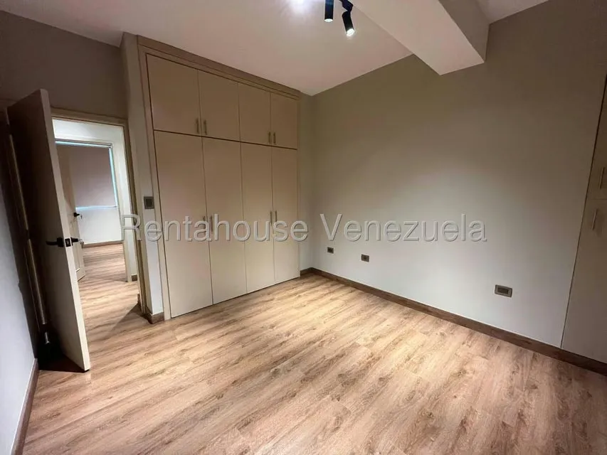 Apartamento (1 Nivel) en Venta en Los Mangos, Carabobo - 24