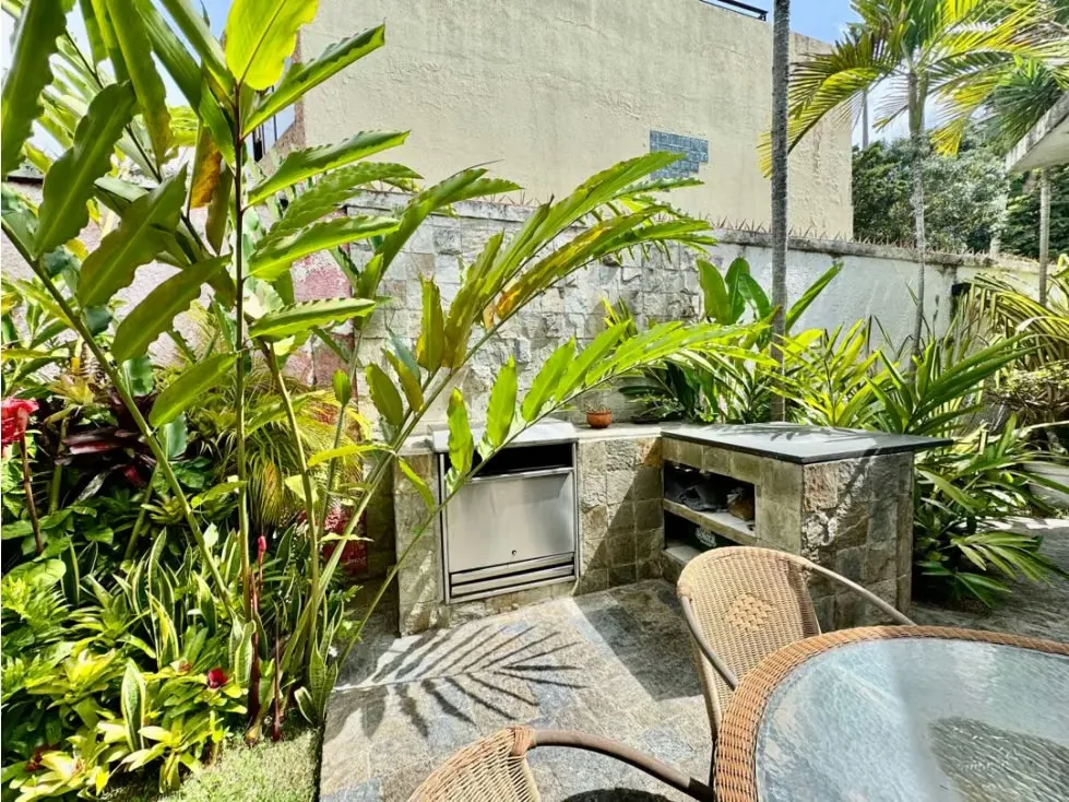 Se vende casa 4h+s/6b/4p Macaracuay - 21