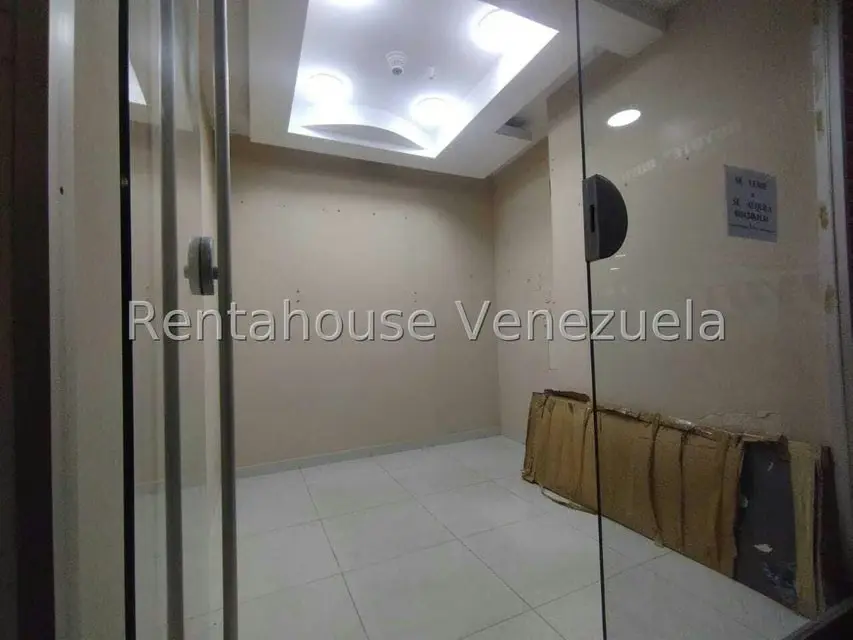 Local Comercial en Alquiler en El Cafetal, Distrito Metropolitano - 8