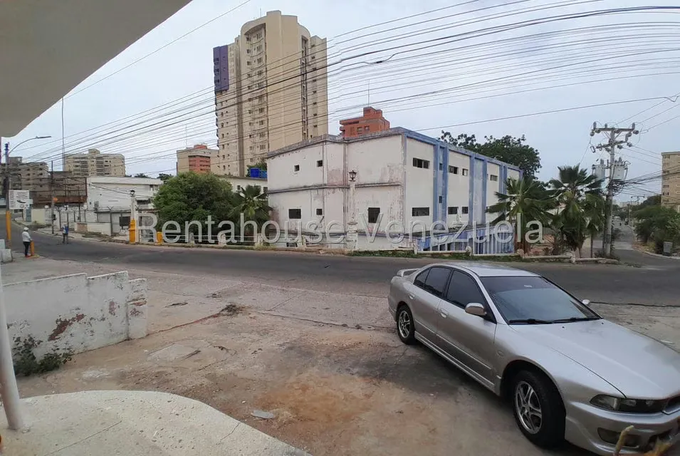 Local Comercial en Alquiler en Banco Mara, Zulia - 11