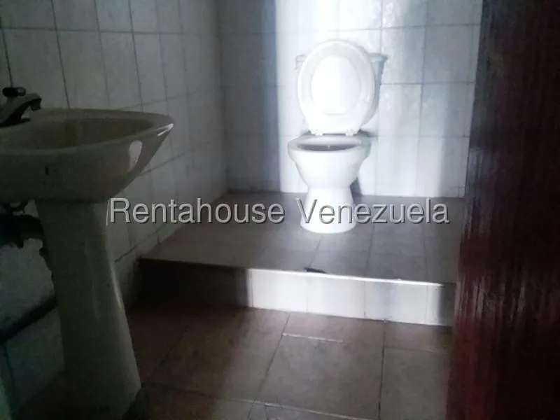 Local Comercial en Alquiler en Banco Mara, Zulia - 12