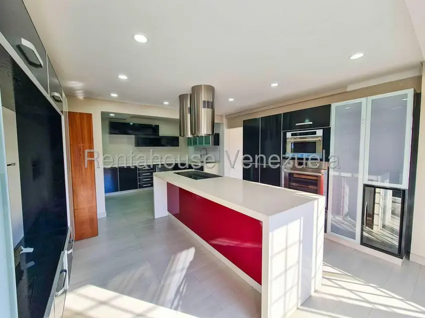 Casa (Multipes Niveles) en Venta en Alto Hatillo, Distrito Metropolitano - 12