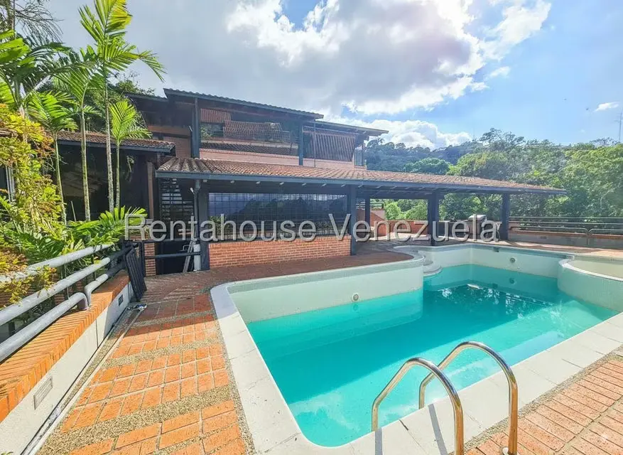 Casa (Multipes Niveles) en Venta en Alto Hatillo, Distrito Metropolitano - 18