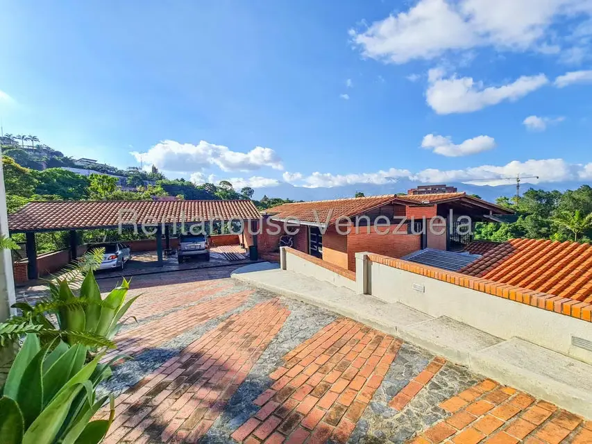 Casa (Multipes Niveles) en Venta en Alto Hatillo, Distrito Metropolitano - 3