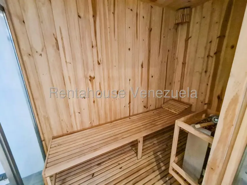Casa (Multipes Niveles) en Venta en Alto Hatillo, Distrito Metropolitano - 51