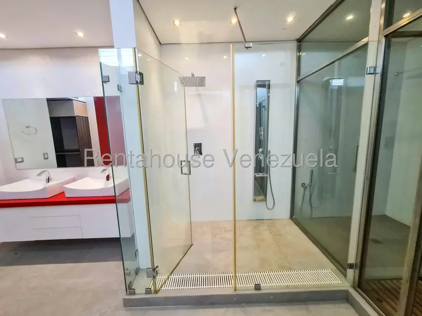 Casa (Multipes Niveles) en Venta en Alto Hatillo, Distrito Metropolitano - 52