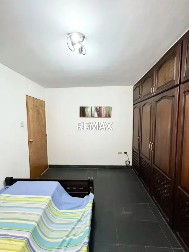 ALQUILER DE APARTAMENTO RES ALCAZAR - 9