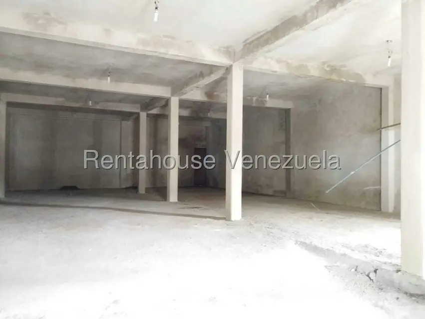 Comercial (Galpon - Deposito) en Venta en Parroquia Santa Rosa, Lara - 2