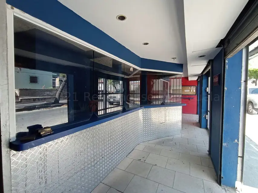 Local Comercial en Venta en Centro, Aragua - 3