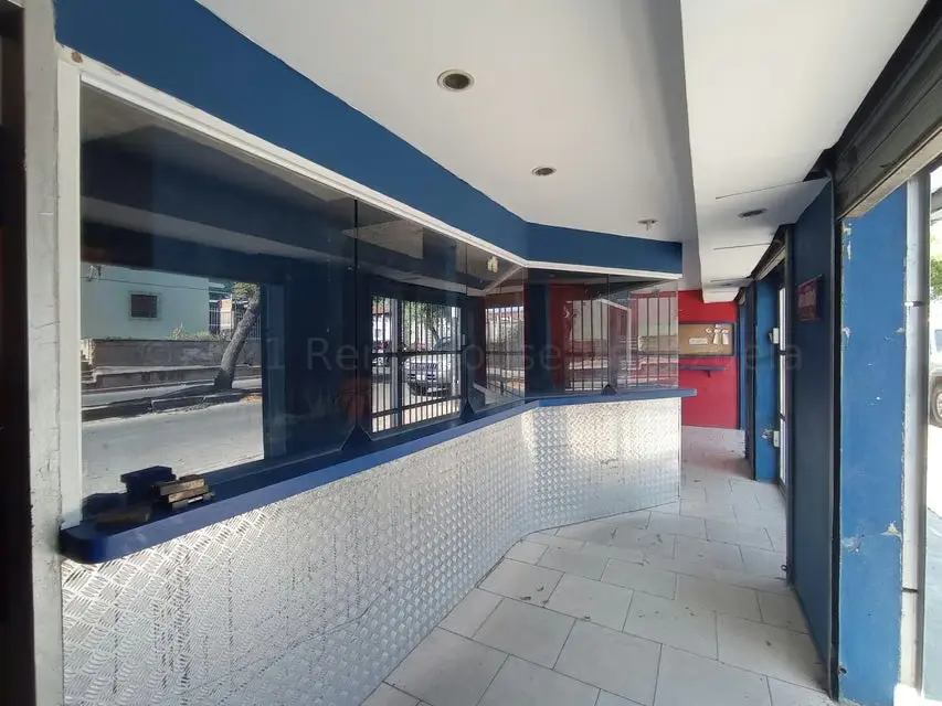 Local Comercial en Venta en Centro, Aragua - 4