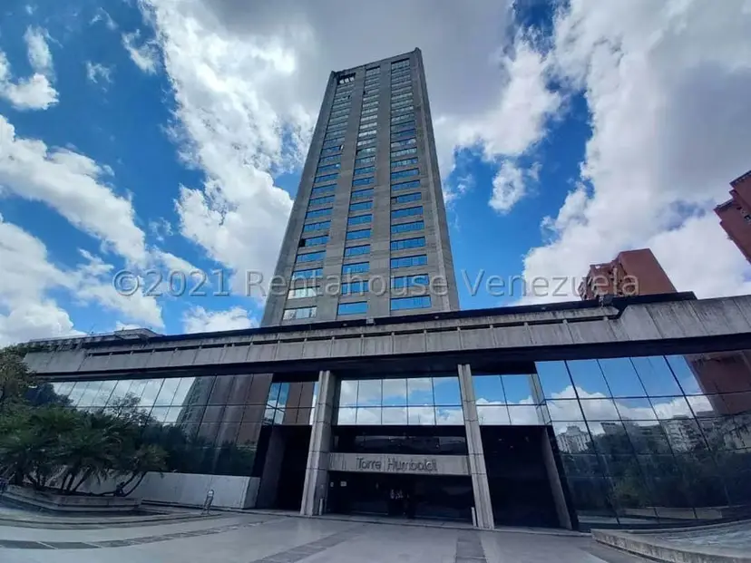 Comercial (Oficina) en Alquiler en Prados del Este, Distrito Metropolitano