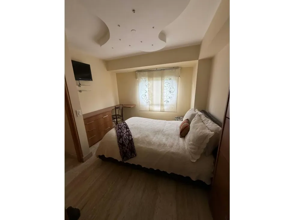 Alquiler de apartamento PH en La Alameda 200 mts2 - 6