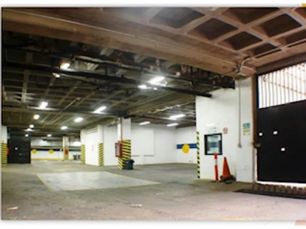 Vendo edificio industrial 3820m2 La Urbina 5437 - 2