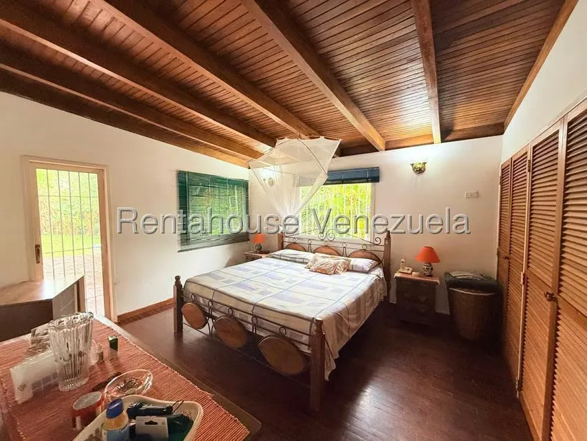 Casa (1 Nivel) en Venta en La Lagunita Country Club, Distrito Metropolitano - 18