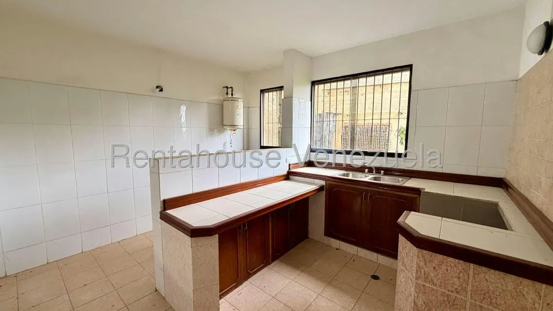 Apartamento (1 Nivel) en Venta en Miranda, Distrito Metropolitano - 14