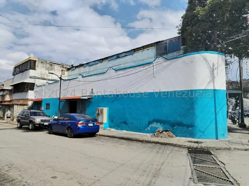 Local Comercial en Venta en Los Rosales, Distrito Metropolitano - 2
