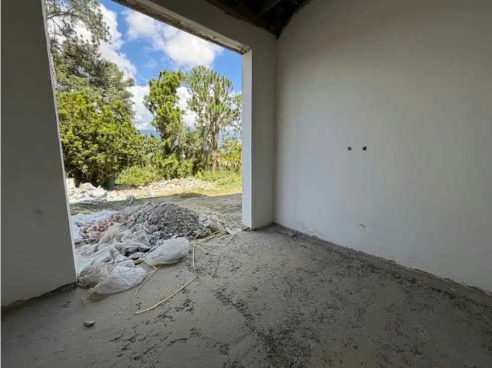 Se vende casa 1200m2 Cerro Verde 6637 - 10