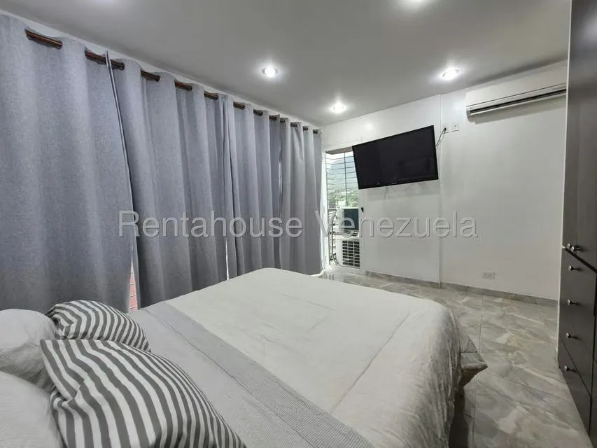 Apartamento (1 Nivel) en Alquiler en San Bernardino, Distrito Metropolitano - 15