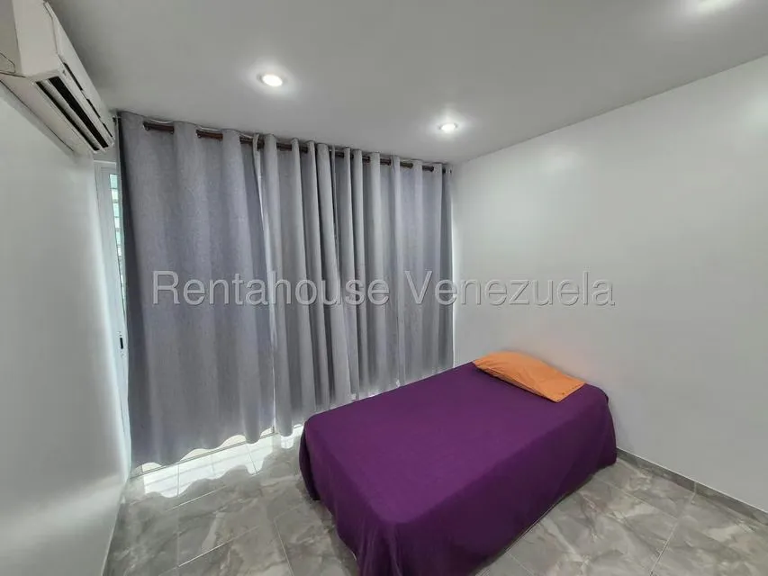 Apartamento (1 Nivel) en Alquiler en San Bernardino, Distrito Metropolitano - 18