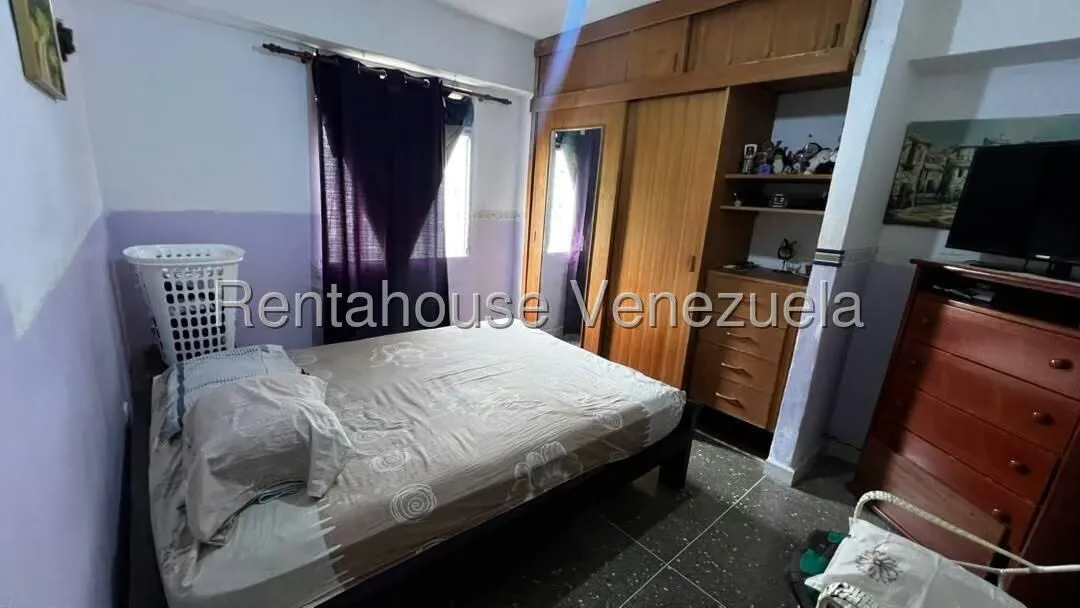 Apartamento (1 Nivel) en Venta en Petare, Distrito Metropolitano - 8
