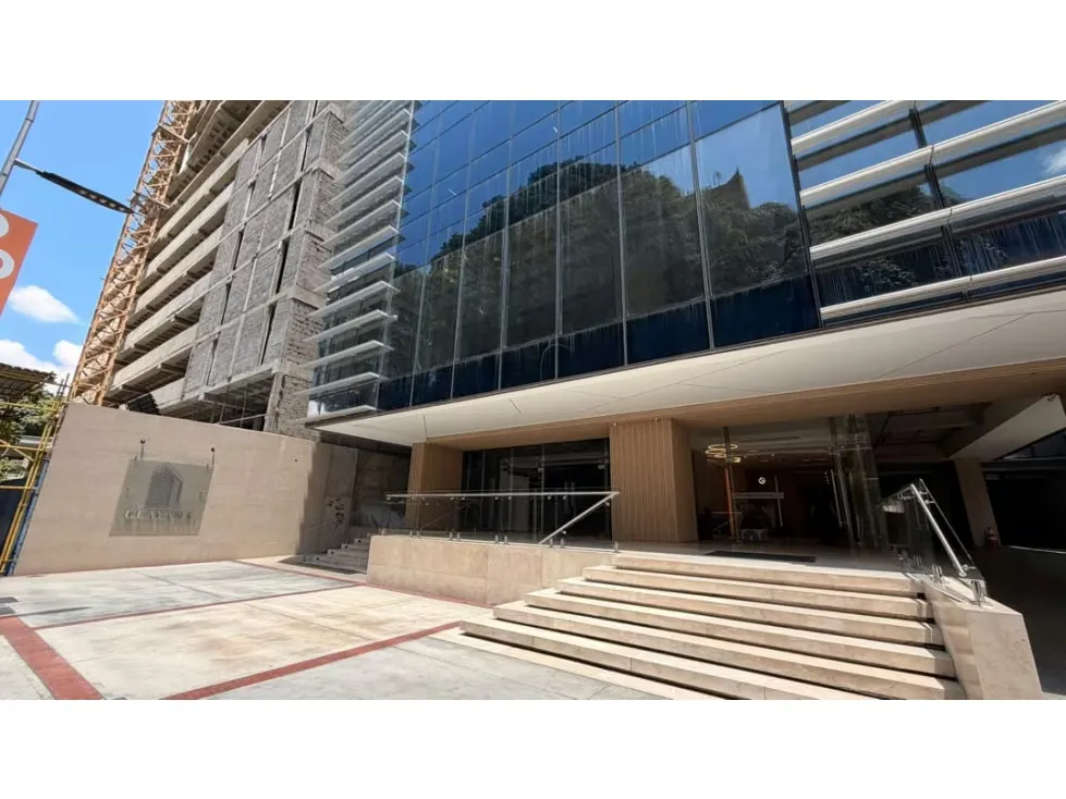 Se vende/alquila Local Comercial 855,48m² 2b Las Mercedes - 13