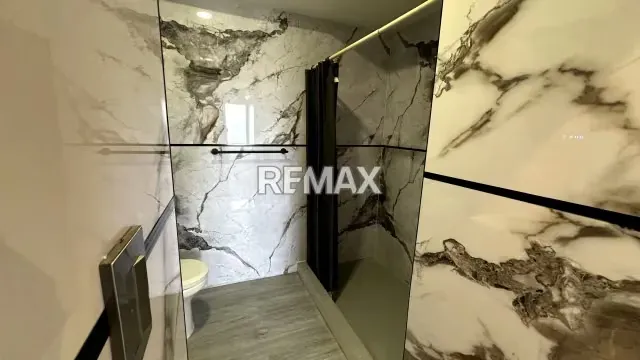 Apartamento actualizado y amoblado en la Urb El Peñon - 10