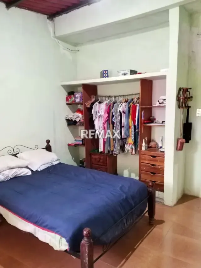 Venta de casa quebrada de Cùa calle los cedros - 11