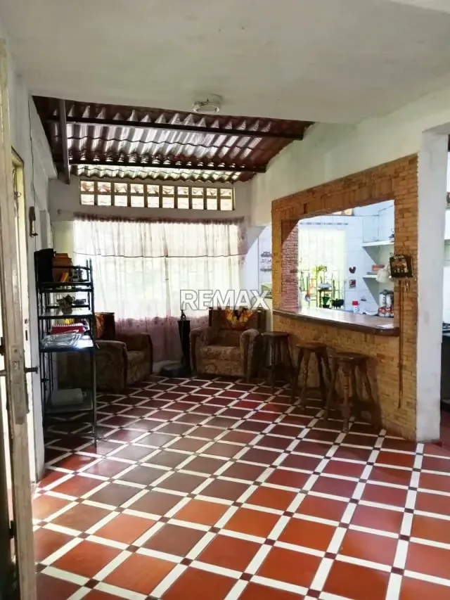 Venta de casa quebrada de Cùa calle los cedros - 2