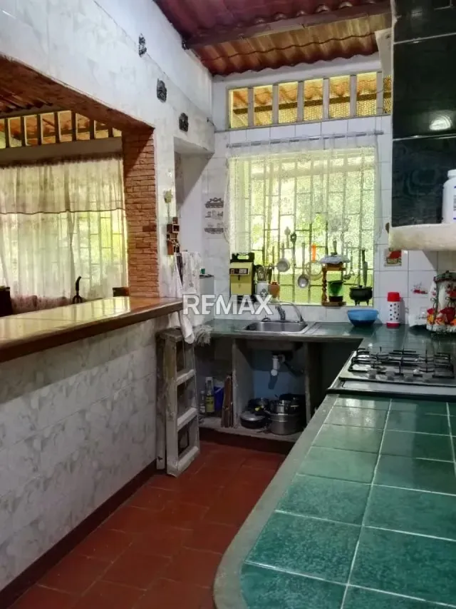 Venta de casa quebrada de Cùa calle los cedros - 5
