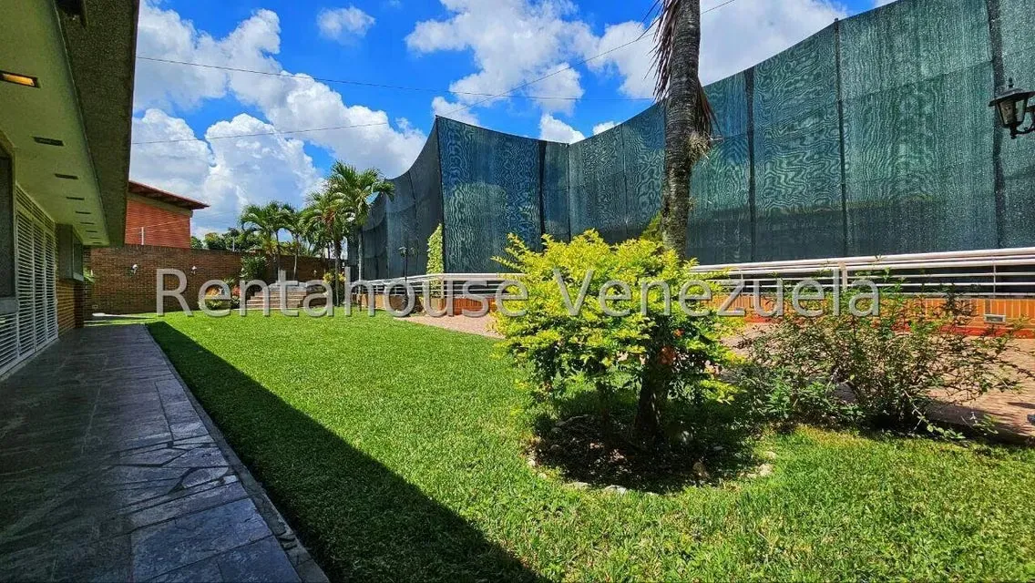 Casa (Multipes Niveles) en Venta en Cumbres de Curumo, Distrito Metropolitano - 119