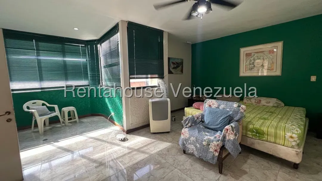 Apartamento (Duplex) en Venta en Lomas del Avila, Distrito Metropolitano - 22