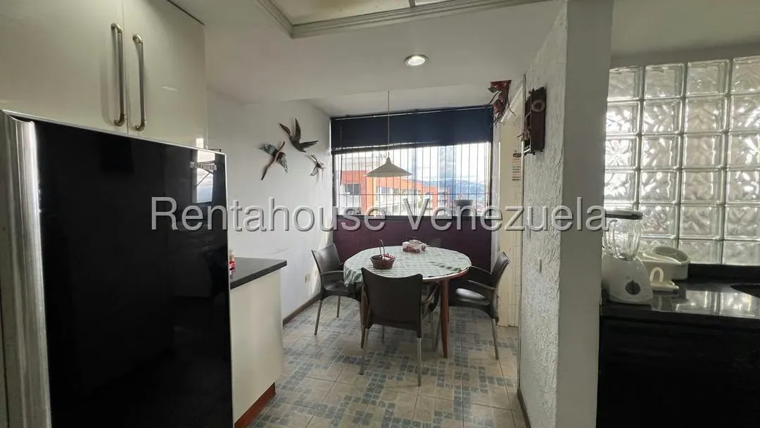 Apartamento (Duplex) en Venta en Lomas del Avila, Distrito Metropolitano - 33