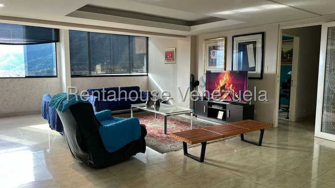 Apartamento (Duplex) en Venta en Lomas del Avila, Distrito Metropolitano - 37