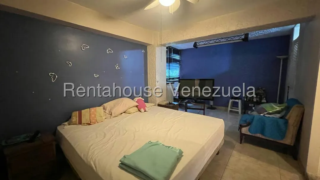Apartamento (Duplex) en Venta en Lomas del Avila, Distrito Metropolitano - 46