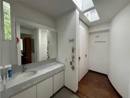 View 24